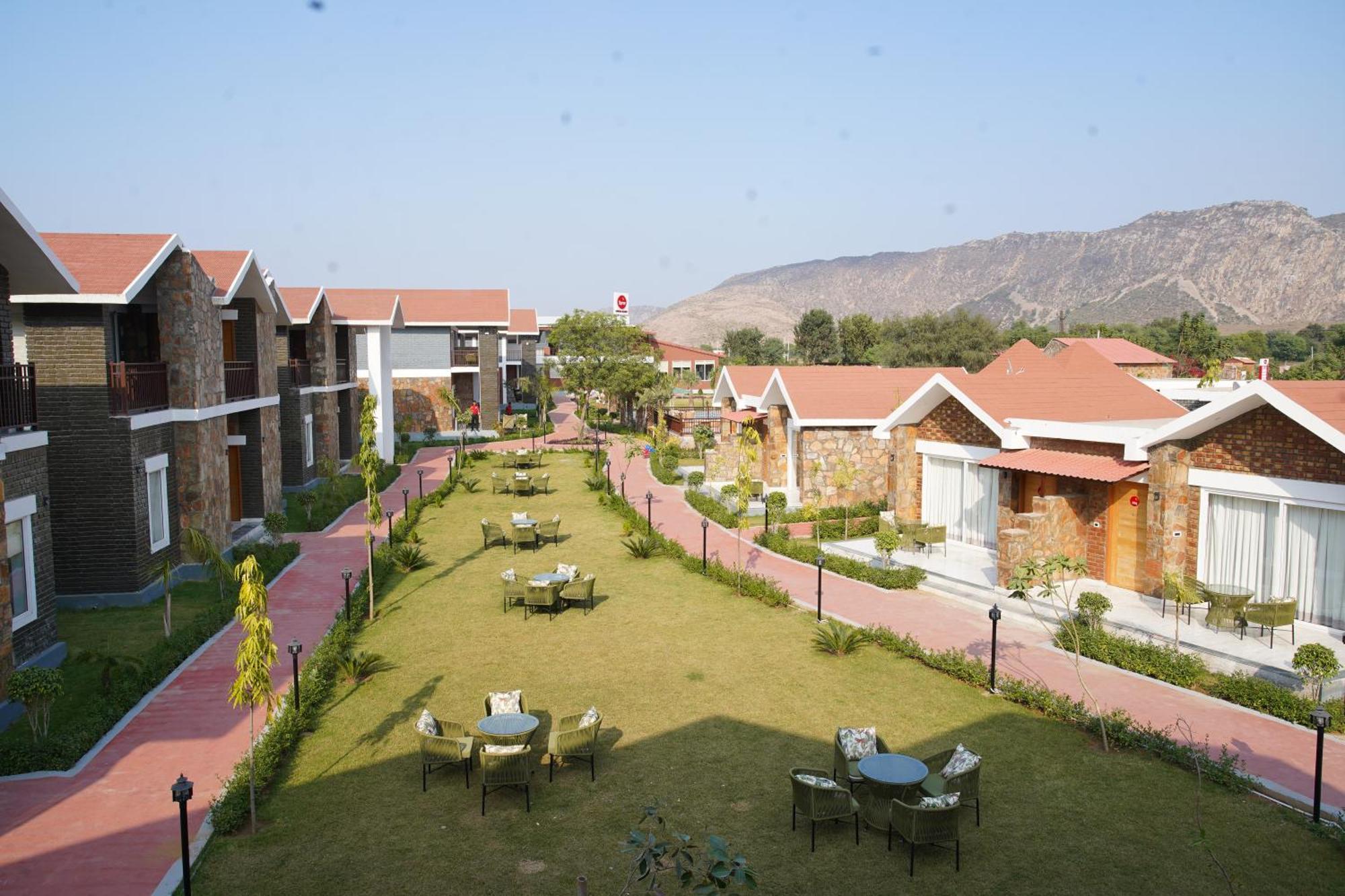 Spree Resort Sariska Thana Ghazi エクステリア 写真