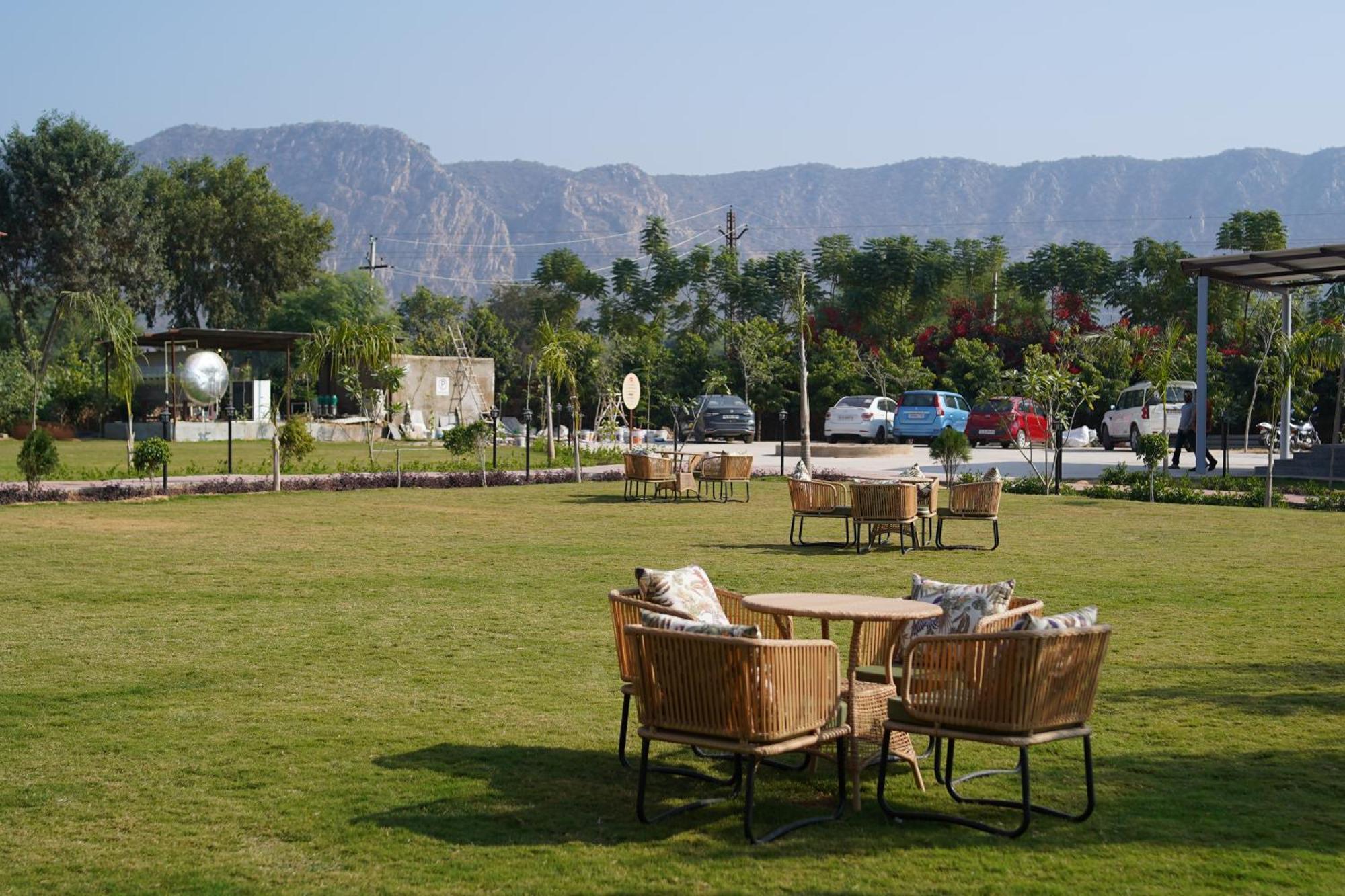 Spree Resort Sariska Thana Ghazi エクステリア 写真